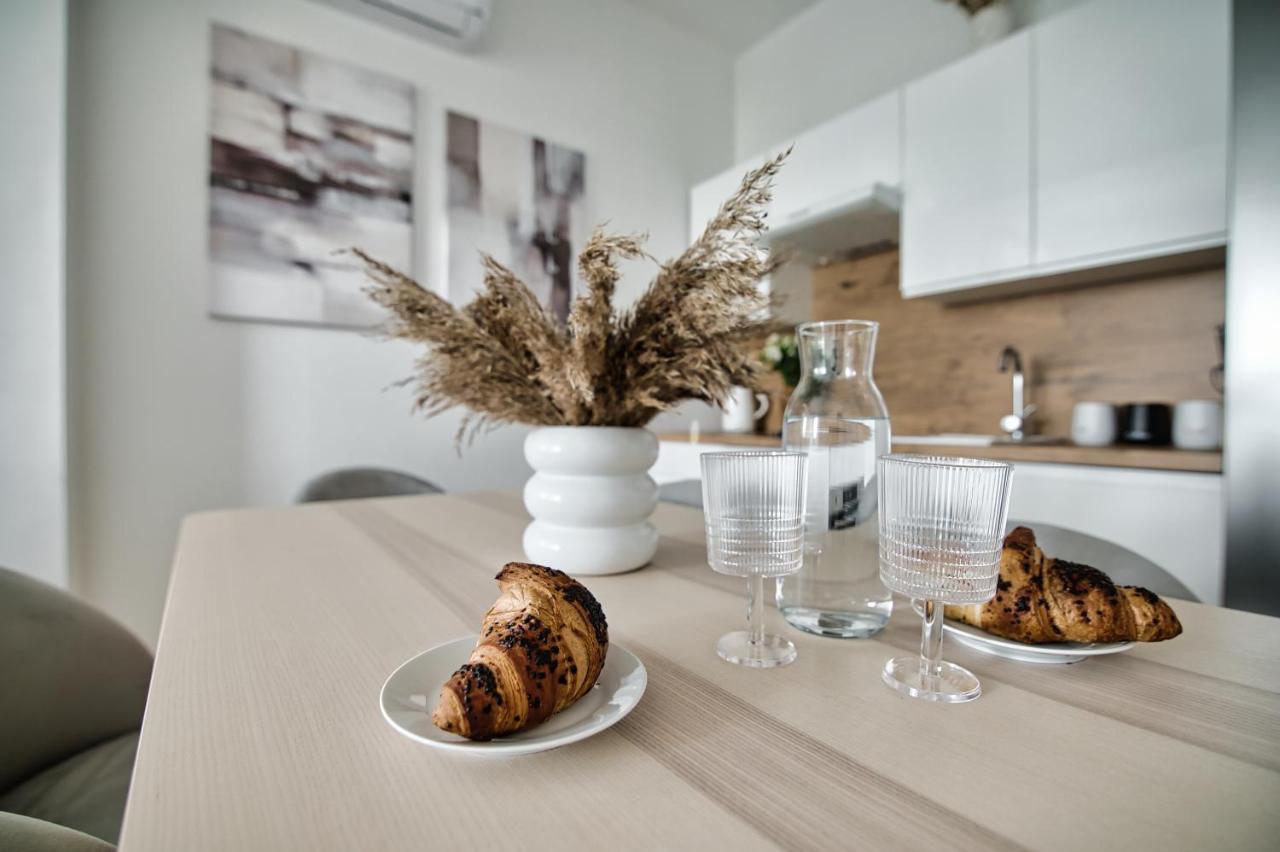 Azyl By Housine Apartment Zator Exterior foto