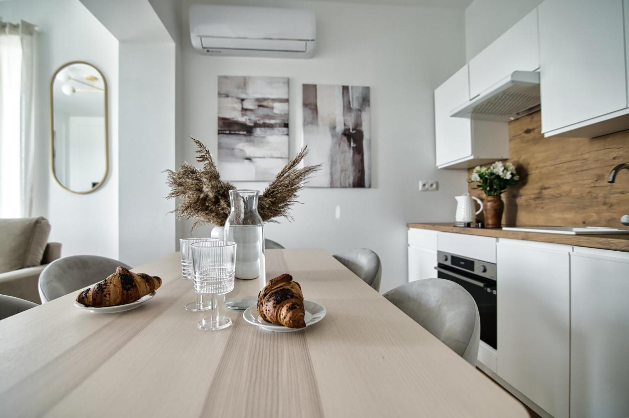 Azyl By Housine Apartment Zator Exterior foto